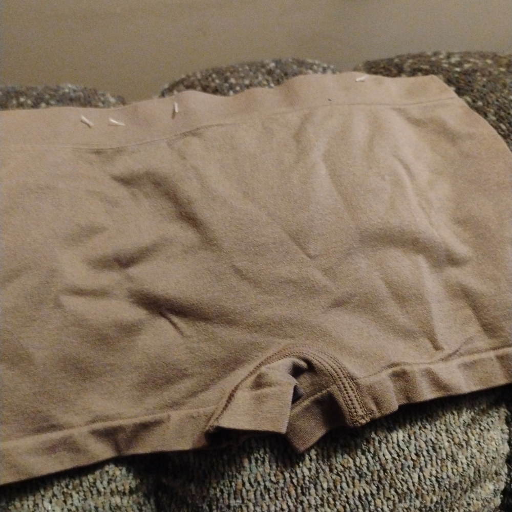 Little girls panties and bra set good for a girl who's growing up